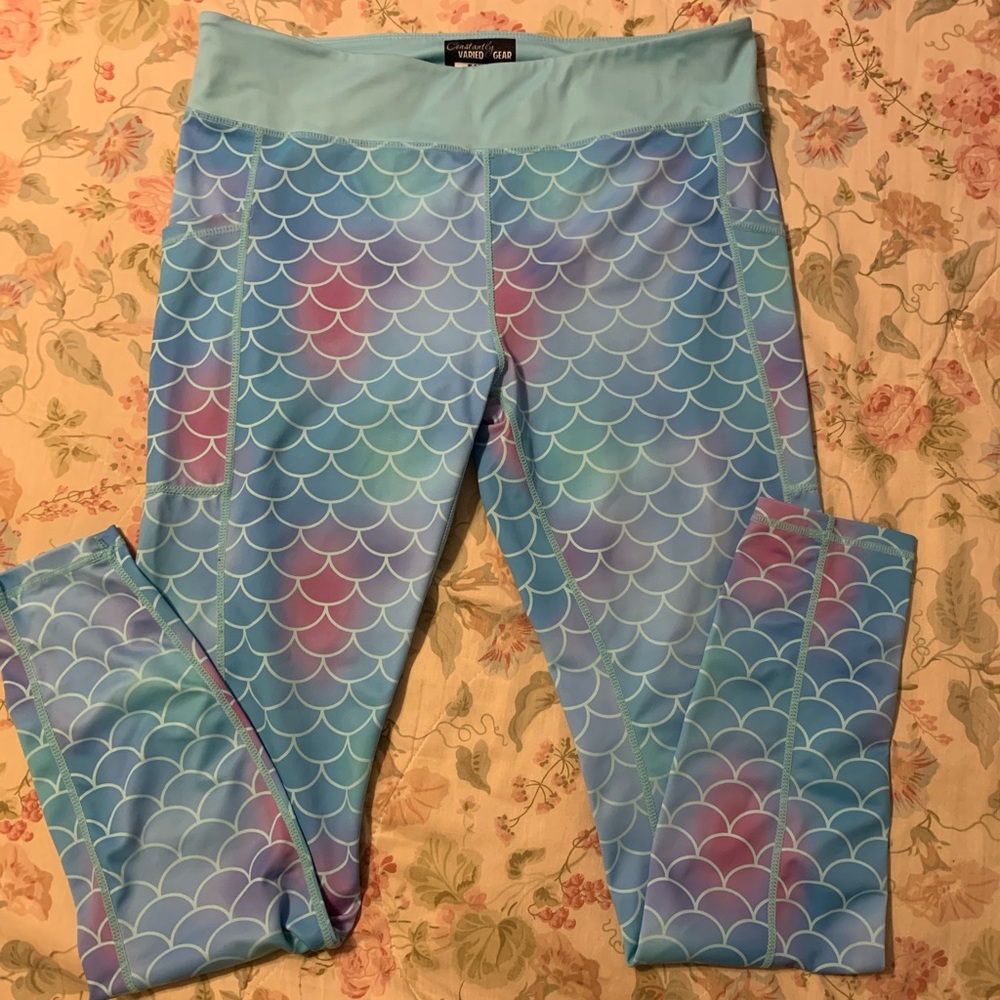 Constantly Varied Gear (CVG) mermaid leggings